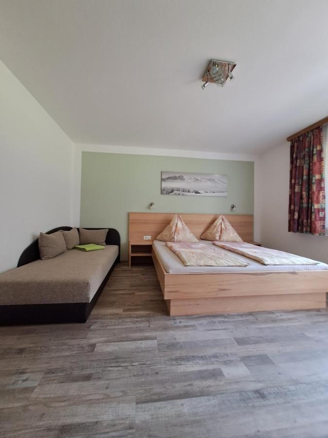 Haus Florian Apartment Mayrhofen Bagian luar foto