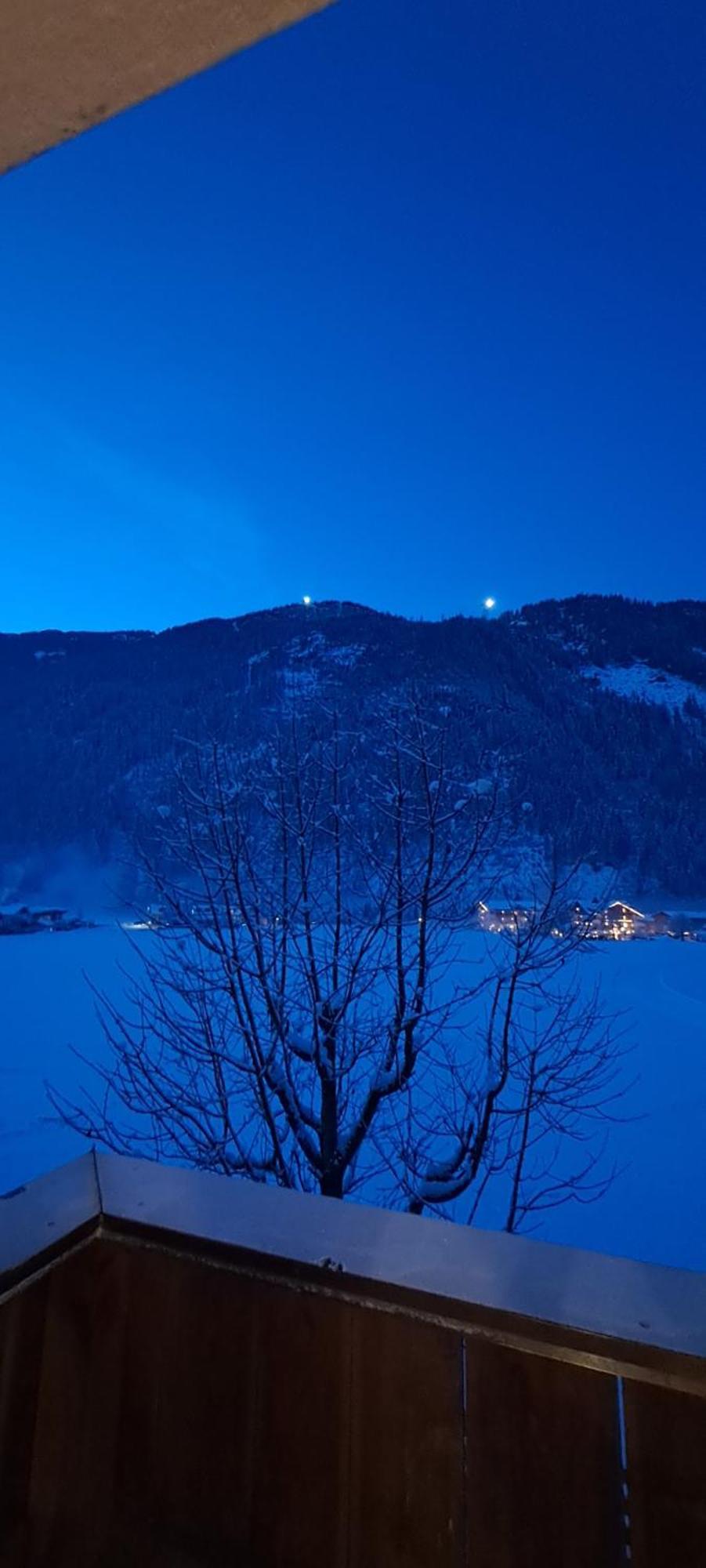 Haus Florian Apartment Mayrhofen Bagian luar foto