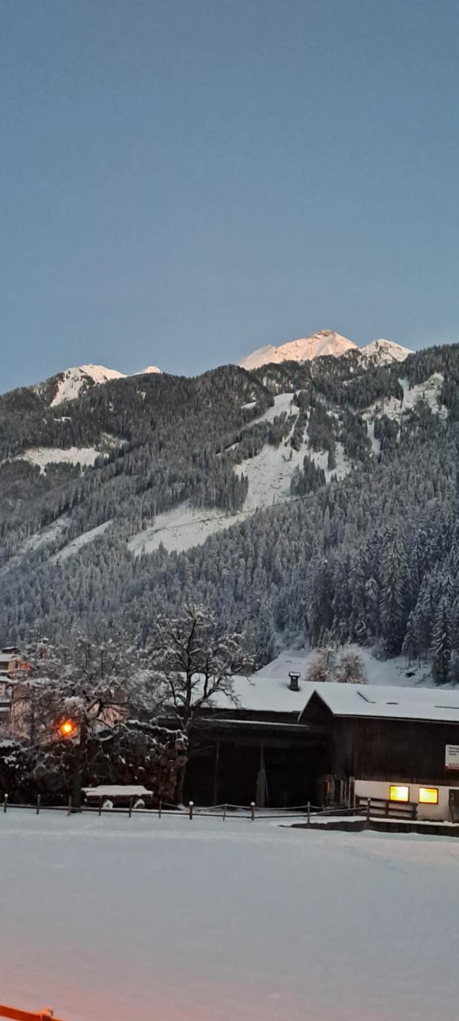 Haus Florian Apartment Mayrhofen Bagian luar foto
